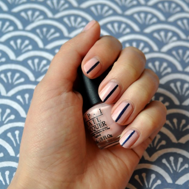 Nails of the week: I got stripes