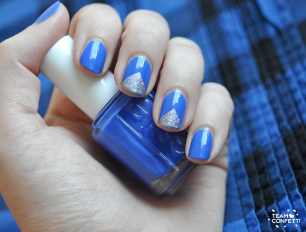 Nails of the week: Moondust triangle