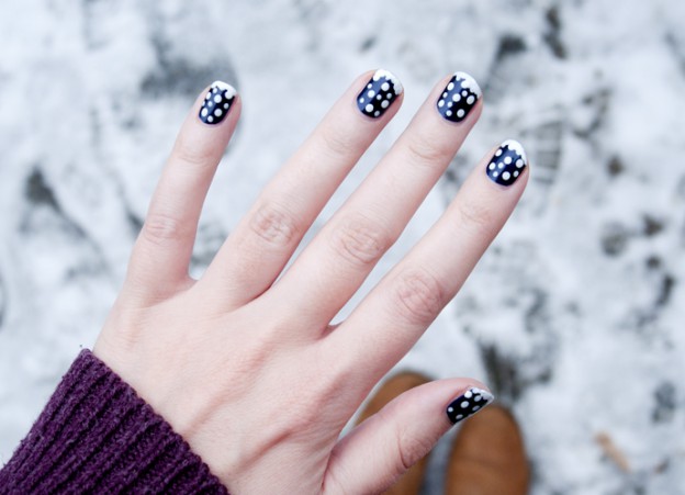 Easy peasy winter nail art.