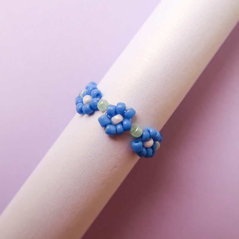 daisy ring - multi blue