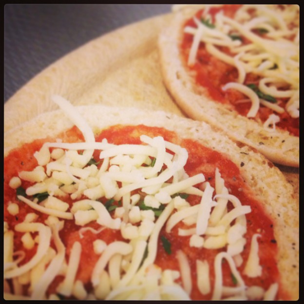 Easy peasy pizza