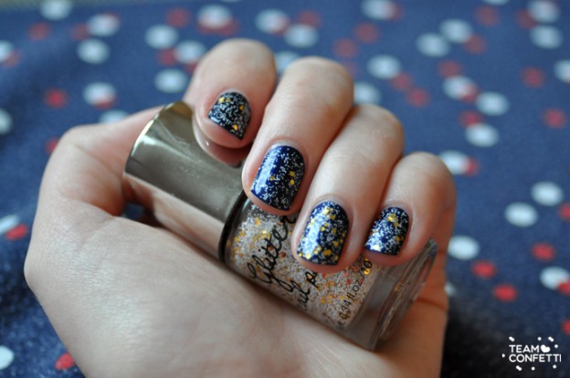 Nails of the week: Let it snow, let it snow, let it snow…